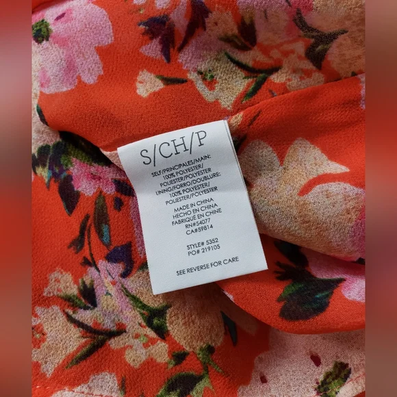 cabi Lush Floral Cold Shoulder Top - Picture 7 of 8